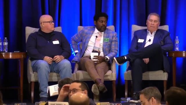 Retail Therapy: Boosting North Texas' Real Estate Morale | Full Market Matters Panel смотреть онлайн