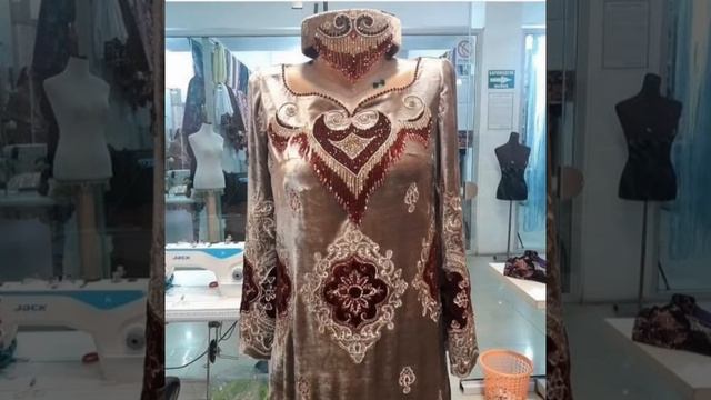 Таджикский Платья Красивые Украшения Для Невестка 🇹🇯 (Куртахои Аруси)2020 смотреть онлайн
