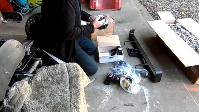 Fitting Towbar to 2017 FIAT Panda смотреть онлайн