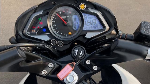 Finally New Launch 2023 Model Bajaj Pulsar NS 200 VS Old NS 200 Comparison🤑New Change😱Usd Suspensio смотреть онлайн