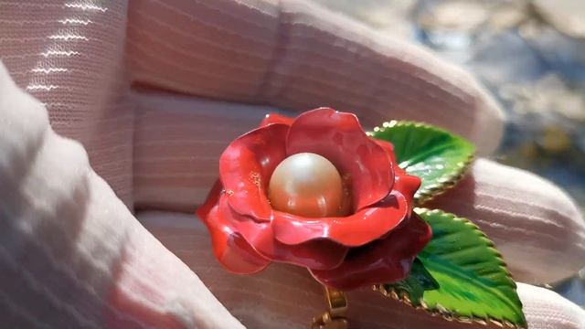 ВИНТАЖНЫЕ НАХОДКИ БРОШИ ОЖЕРЕЛЬЯ#VINTAGEJEWELRY #SARA COVENTRY #WEISS #FYP смотреть онлайн