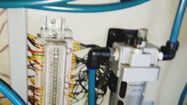 Batching plant penomatic box solenoid switch regulator lubricator operating system in RMC plant смотреть онлайн