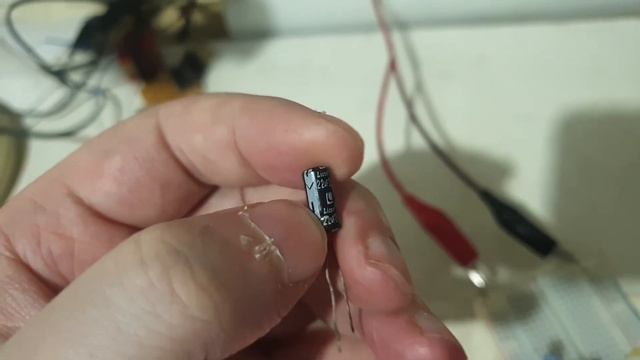 #214 Clock made with (any) Schmitt Trigger LogicGate смотреть онлайн