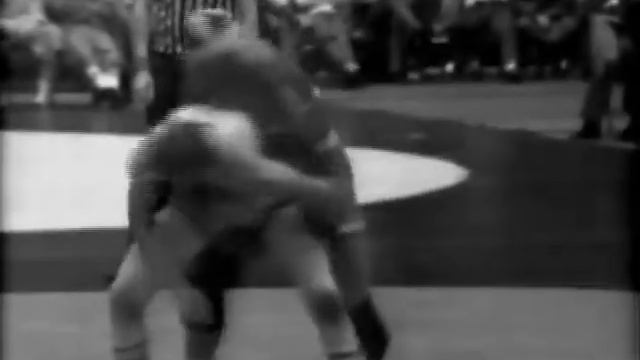 1975 NYSPHSAA Intersectional Wrestling Finals (98-lbs.) смотреть онлайн