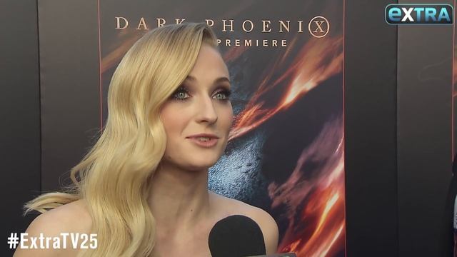 Sophie Turner Says She Fangirls Over Joe Jonas’ Ex-GF Taylor Swift смотреть онлайн