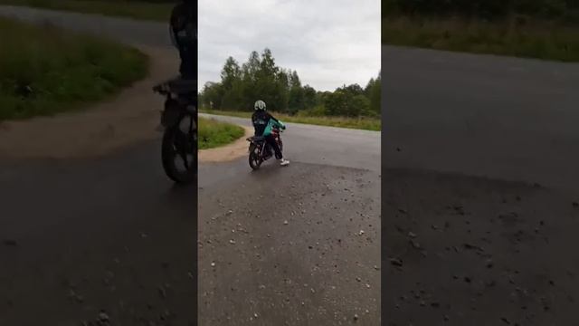 Пытаюсь сделать 3 круга стант альфа смотреть онлайн