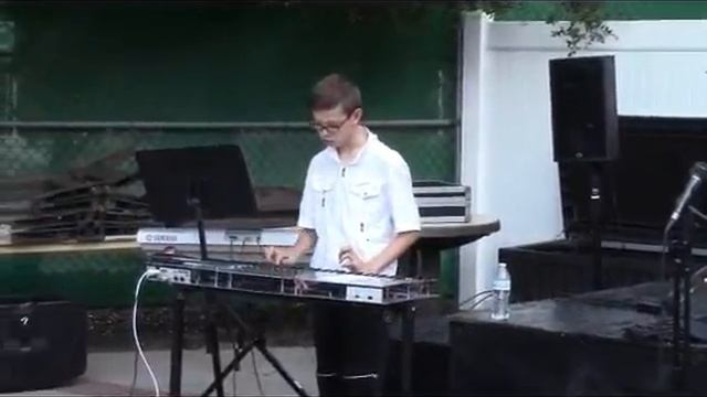 Boyz Band on 081216 at Y смотреть онлайн