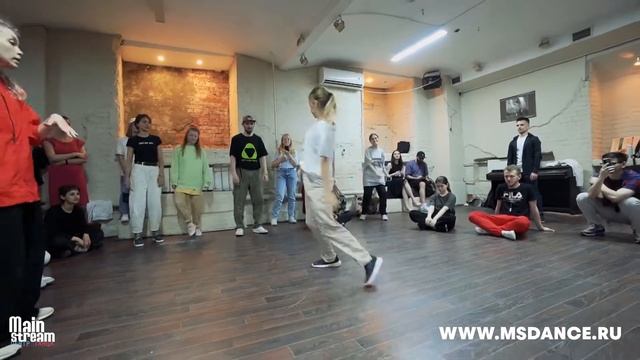 Аня Мелих vs Ксю | FINAL Young Естественный Отбор 06/2021 Центр Танца MAINSTREAM смотреть онлайн