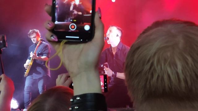 Lumen - Гореть (Live Екатеринбург СВОБОДА Концерт Холл 02.04.2023) смотреть онлайн