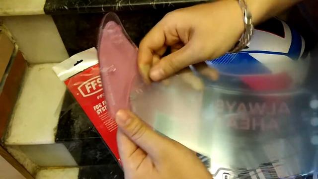 Joker Helmet Shop - hướng dẫn cách tháo lắp kính và tấm chống sương pinlock LS2 ff320 ff328 rookie смотреть онлайн