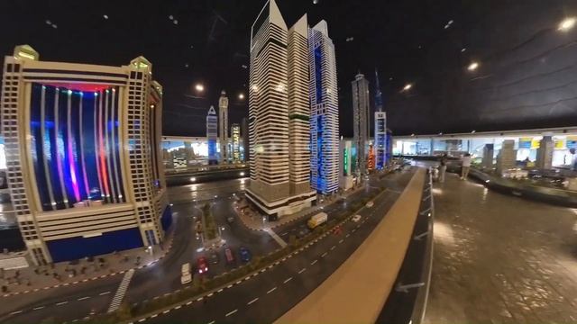 Dubai Parks & Resorts | Legoland | Motion Gate смотреть онлайн