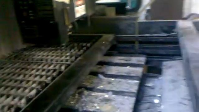 Laser cutting table, 3.5 KW Cincinnati смотреть онлайн