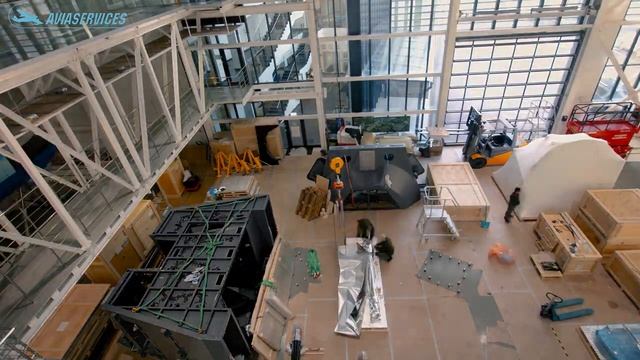 Flight simulator dismantling Timelapse смотреть онлайн