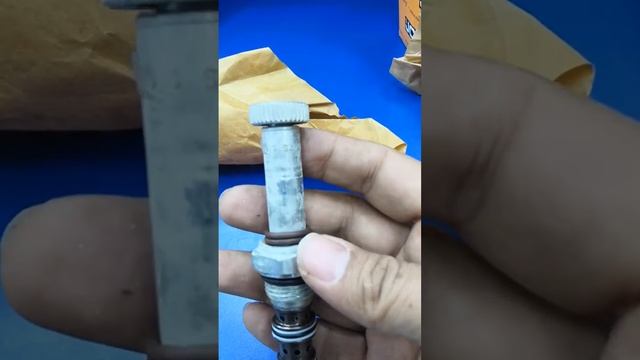 25/964901 Cartridge Solenoid ,25/939801 Cartridge Solenoid ,25/220860 Coil 12v смотреть онлайн