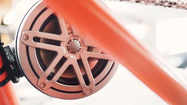 Polaris RZR 1000, JL Audio custom subwoofer box under seats for 2 10-inch subwoofers смотреть онлайн