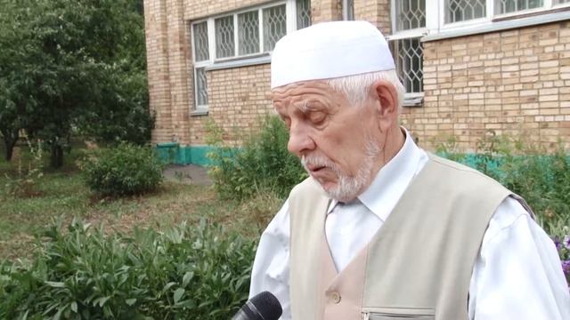 Җәйге ял - әхлак тәрбиясе һәм дин гыйлеме алыр чак. Үзәк мәчеттә якшәмбе мәктәбе эшли. смотреть онлайн