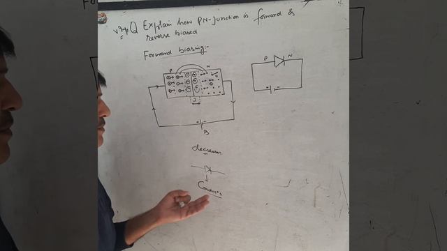12th:Physics Forward & Revese biasing of pn- junction diode смотреть онлайн