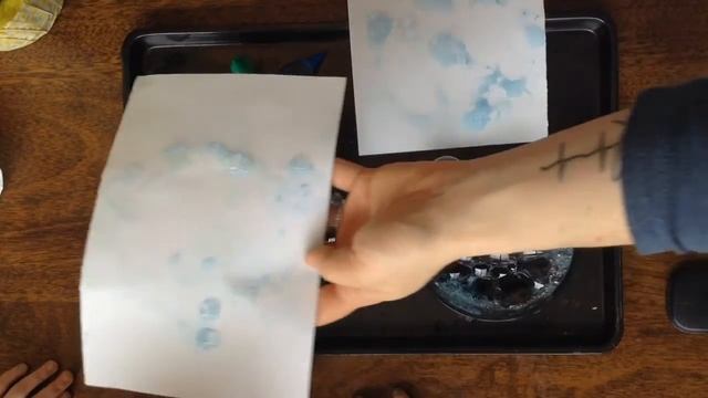 How to Make Bubble Prints смотреть онлайн
