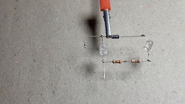 3 7v Lithium Battery  Full And Low Level Indicator