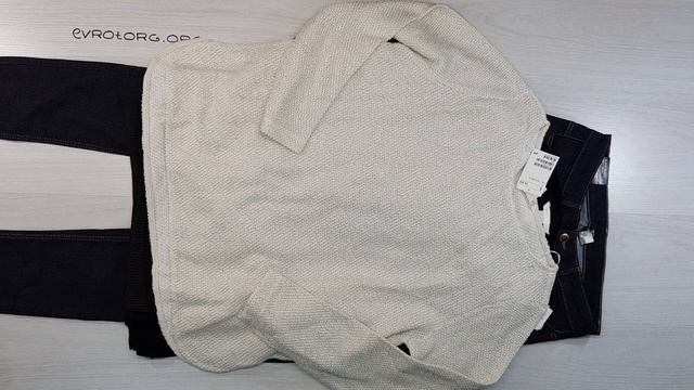 F1 03463 H&M PREMIUM SELECTION (М/Ж Осень/Зима) №22 15,25 кг. 17,60€ за кг. смотреть онлайн