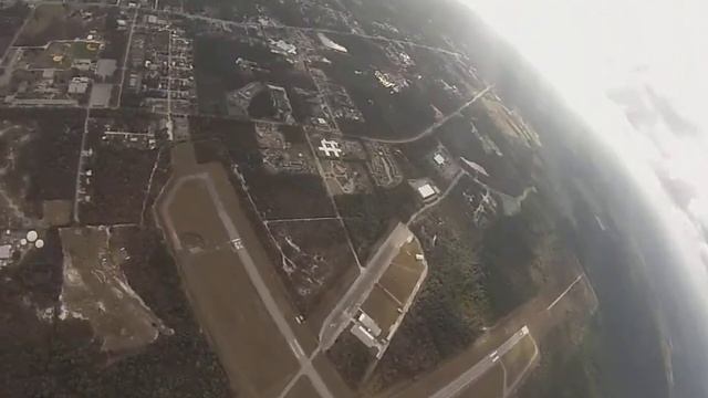 Skydive at Palatka смотреть онлайн