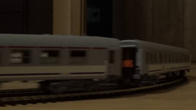 BR 110 DR Piko z nocnym TLK . смотреть онлайн