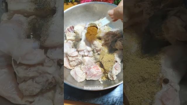 Creamy green chicken curry #shorts #feelgooddaily #viral смотреть онлайн