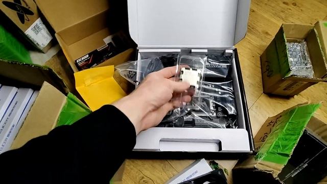 ТОВАРНЫЙ БИЗНЕС | ТОВАРКА | БИЗНЕС НА ВИДЕОКАРТАХ | ЭЛЕКТРОНИКА #товарныйбизнес #товарка смотреть онлайн