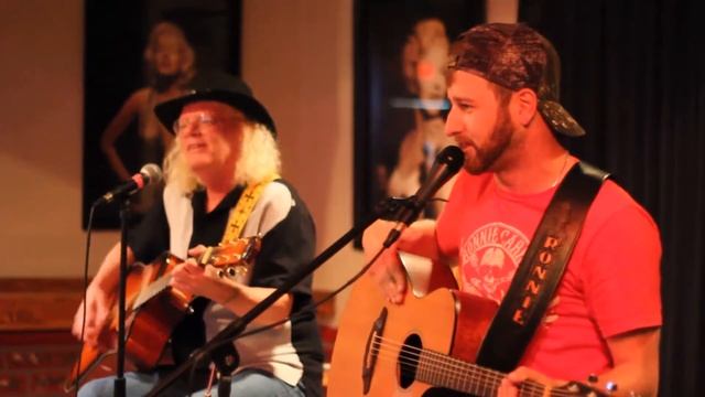 Ronnie Carroll Band - Ronnie Carroll and Gyzmo Maxwell (Cover) George Jones-White Lightning смотреть онлайн