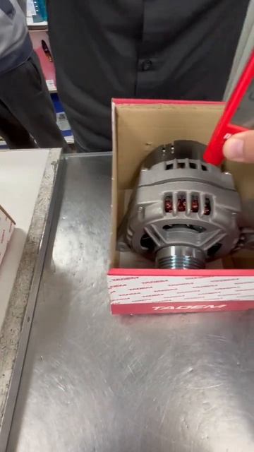 Профессиональная деформация 😁 смотреть онлайн