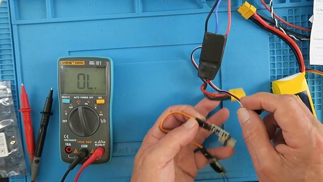 SBUS To PWM Decoder New Life For An Old Model! смотреть онлайн