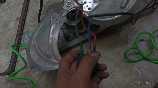 Membuat Exhaust / Blower Ruang Pengecatan Sederhana dari AC Outdoor Bekas смотреть онлайн