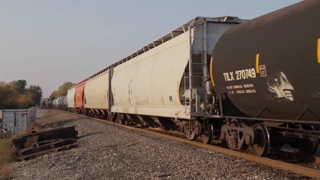 CN SD70M 2 And Dash 9 Lead Northbound Manifest In Duplainville