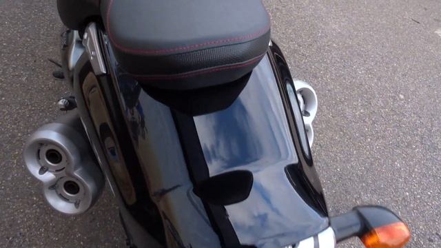 Yamaha V-Max 1700 смотреть онлайн