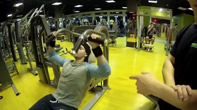 путь к эстетике. "ТУРНИКМЕН" КАЧАЕТ НОГИ 16+ смотреть онлайн