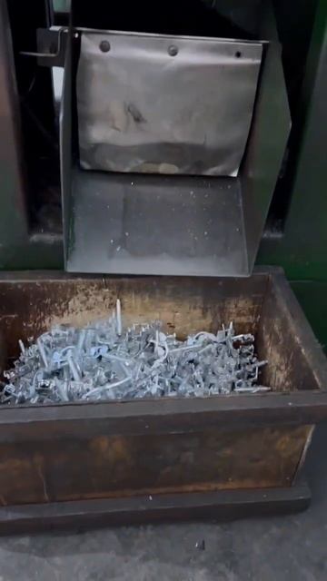 It must be tested mould before shipping. смотреть онлайн