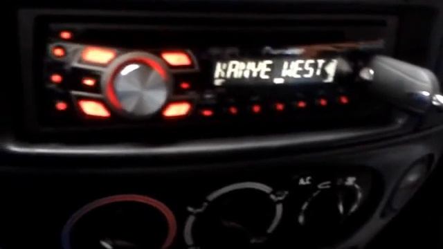 Pioneer DEH-7300 BT & Pioneer TS-W306C & Sony Explod XM-SD51X Class D Monoblock смотреть онлайн