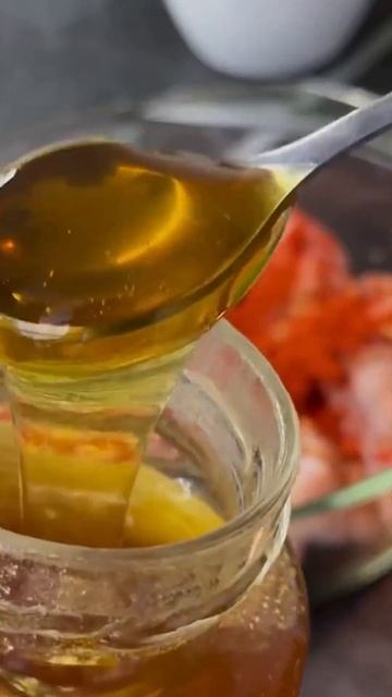 #shorts Нежнейшие Крыльца в соево-медовом маринаде. Вкуснейший рецепт 😋 смотреть онлайн