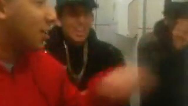 MC ' metropolis - Mc luizinho - Mc santela & dj danilinho sao uma bosta смотреть онлайн