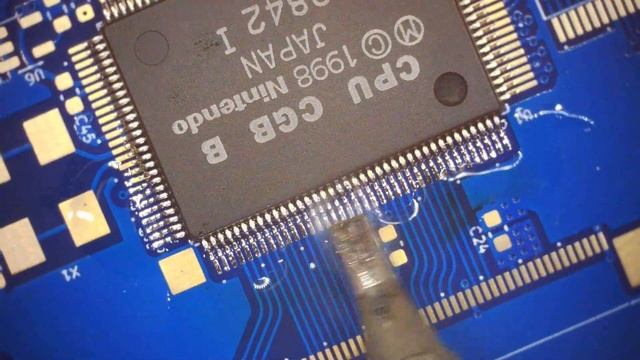 Game Boy Pocket Color (Skimzor PoCo) CPU soldering install смотреть онлайн