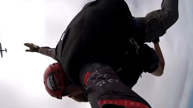 Marcus Olin's Tandem skydive! смотреть онлайн