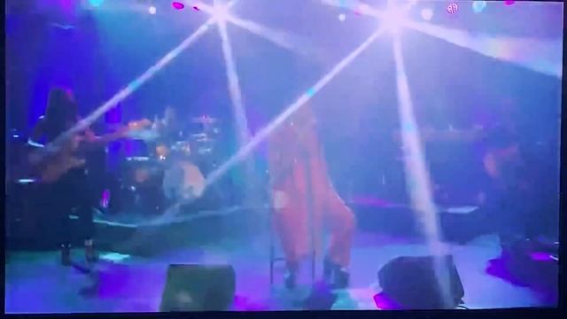 Adam Lambert-Closer to you 29/01/21-live смотреть онлайн