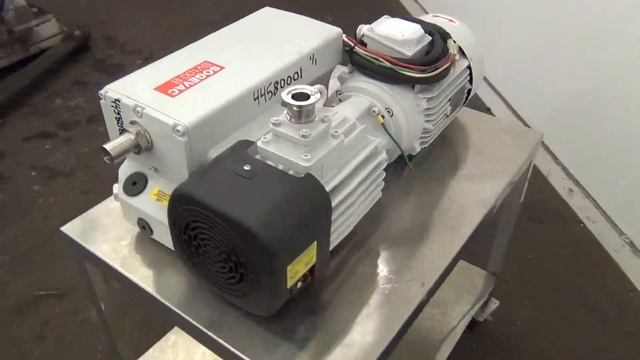 Unused- Leybold Sogevac B Oil Sealed Single Stage Rotary Vane Vacuum Pump - stock # 44580001 смотреть онлайн
