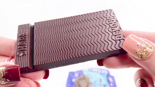 MR BEAST Chocolate Bar Unwrapping смотреть онлайн
