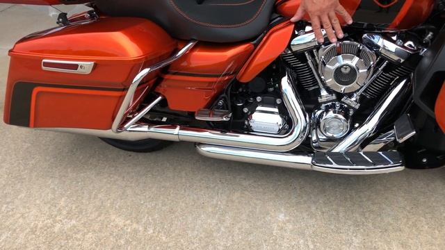 IMG 1041 HARLEY DAVIDSON CUSTOM BIKES BAGGERS 704BOYS CUSTOM MOTORCYCLES STREETGLIDES ULTRA смотреть онлайн