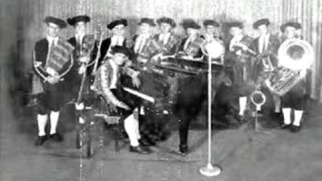 Sunshine - Ipana Troubadours & Scarppy Lambert (1928) смотреть онлайн