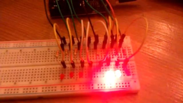 Knight Rider KITT light - Made with Arduino Uno R3 смотреть онлайн