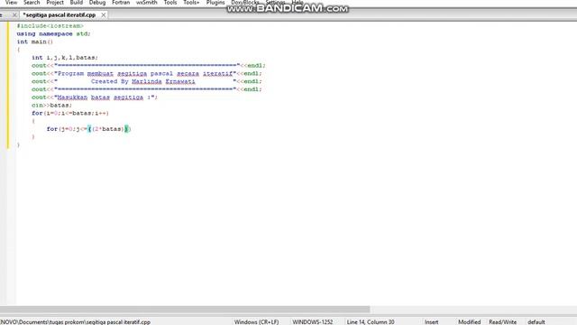 Belajar C++ :Program membuat segitiga pascal смотреть онлайн