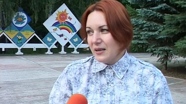 ВЕСЕЛЕ ТЕ СВЯТО, ДЕ КВАСУ БАГАТО! смотреть онлайн