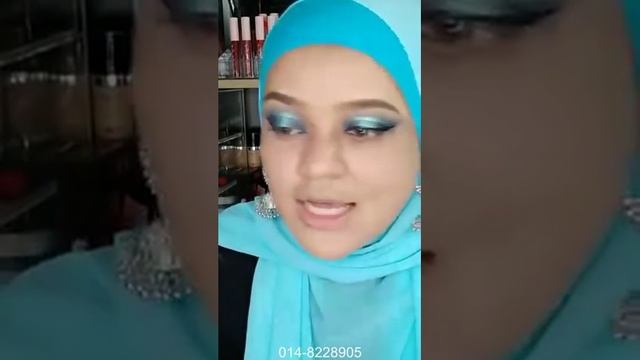 MUA Bellaz : Makeup Smokey Blue, Cantiknya Eyeshadow Biru, Untuk Yang Berani Saja! смотреть онлайн